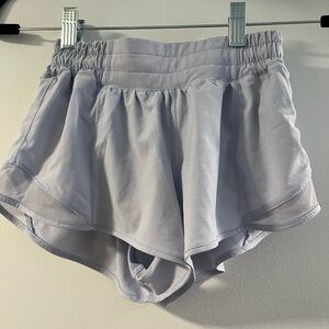 Lululemon hotty hot high rise  2.5inseam short - color windmill